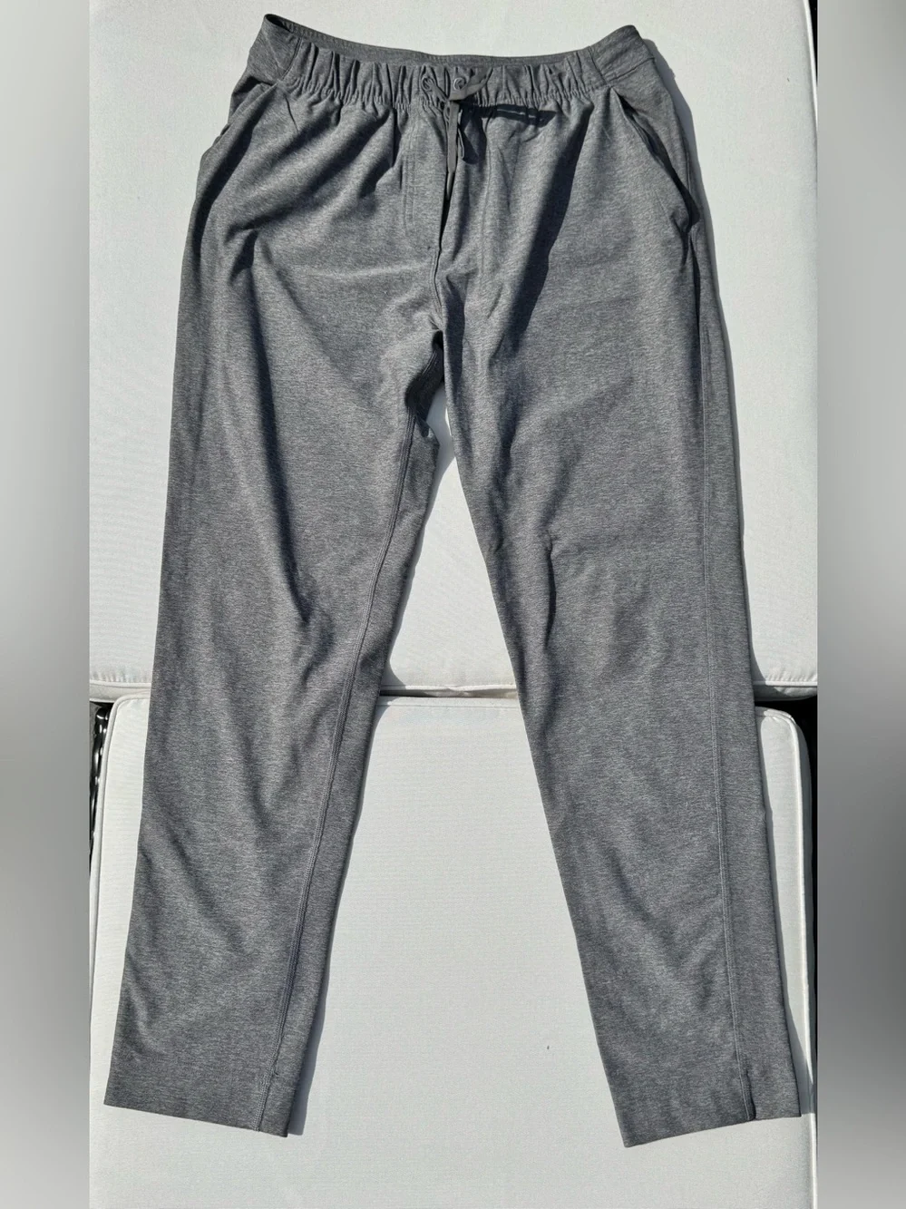 lululemon athletica On The Fly 7/8 Crop Pant in Heathered Black